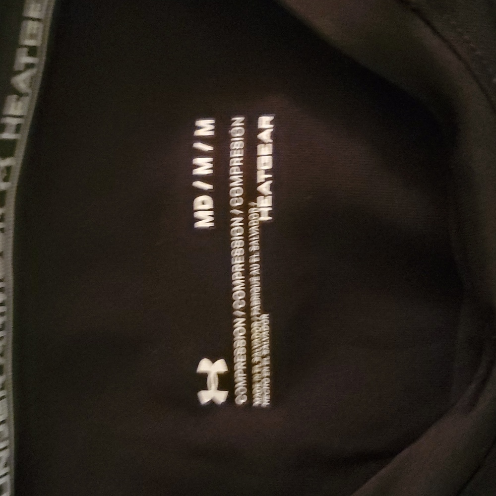 Under Armour Heatgear Long Sleeve Compression Base Black Men's Medium NWOT - Picture 3 of 4